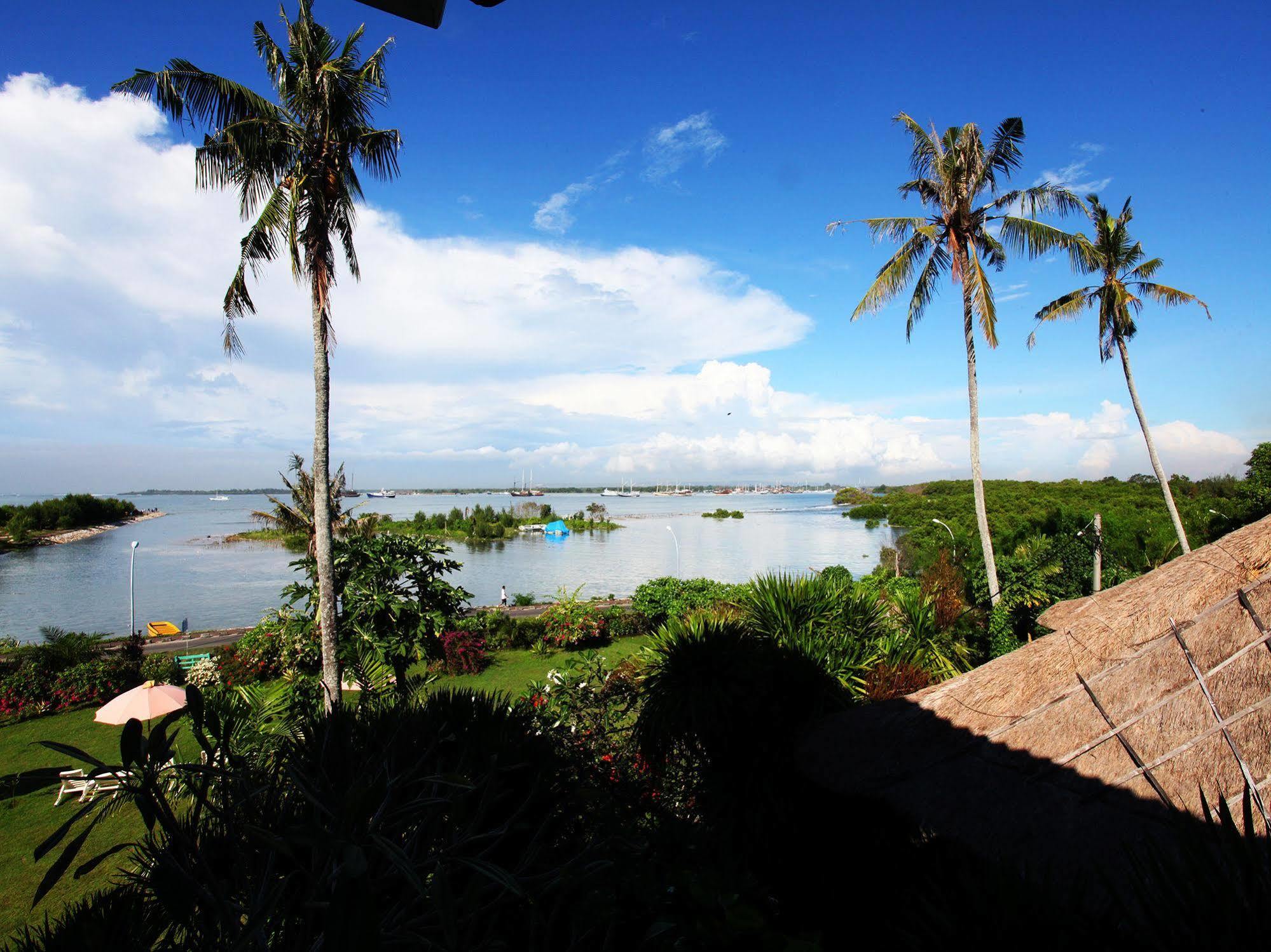 Sanur Seaview Hotel Екстер'єр фото
