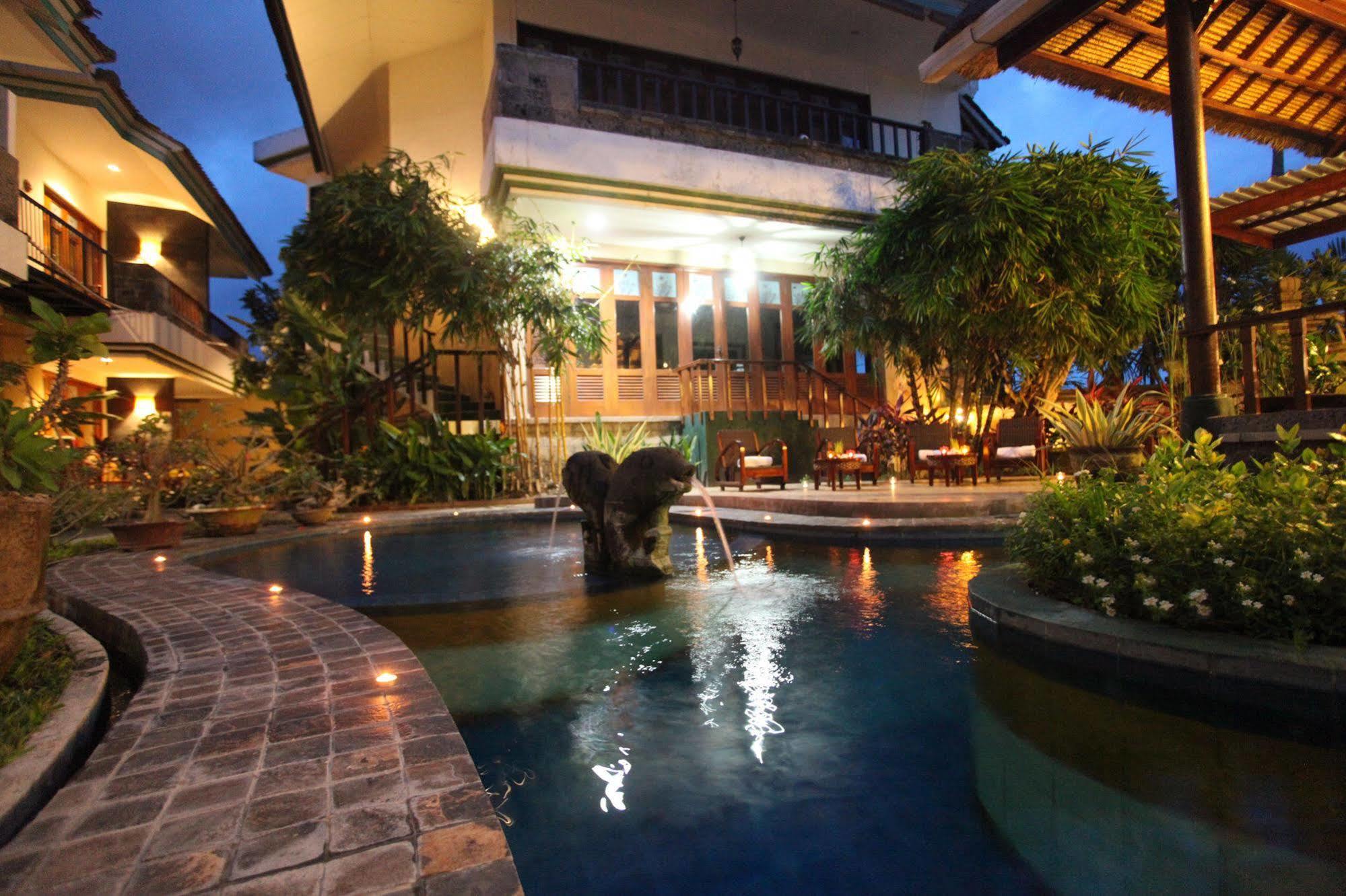 Sanur Seaview Hotel Екстер'єр фото